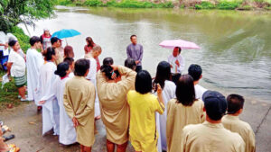 Baptisms at Bang Khan