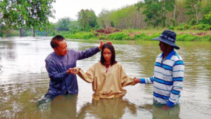 Baptisms at Bang Khan